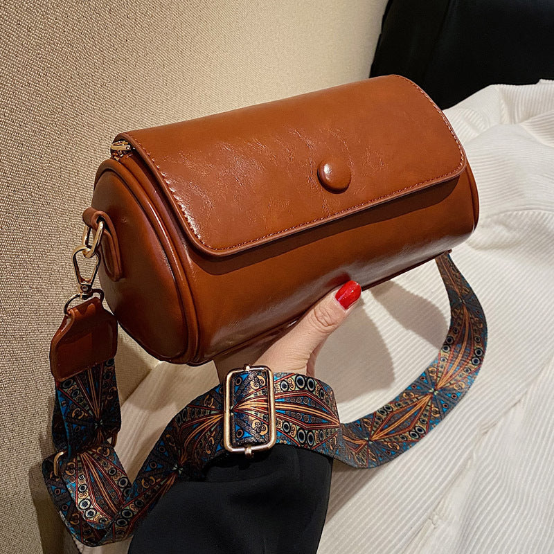 Trendy Spring Versatile Wide-strap Shoulder Messenger Bag