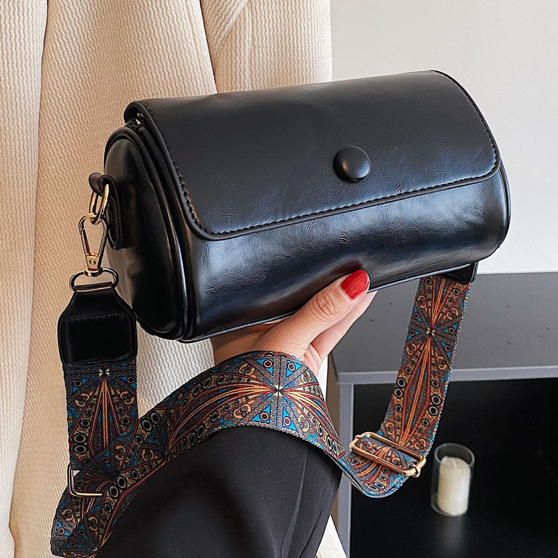 Trendy Spring Versatile Wide-strap Shoulder Messenger Bag