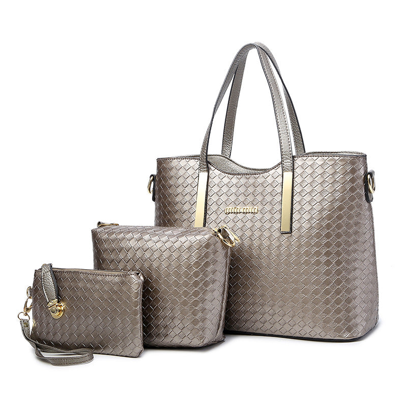 Woven ladies handbag set of 3