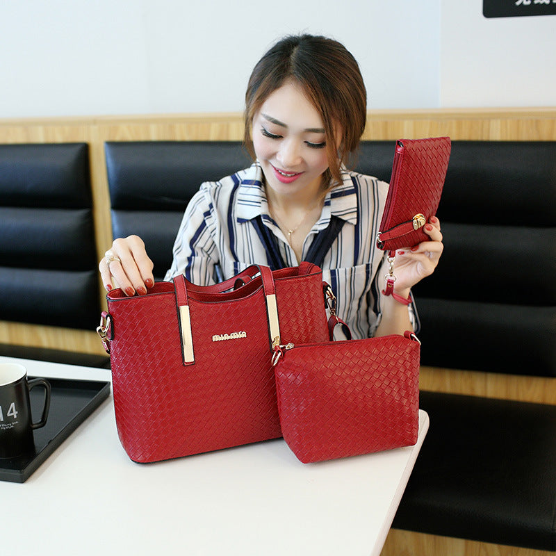 Woven ladies handbag set of 3